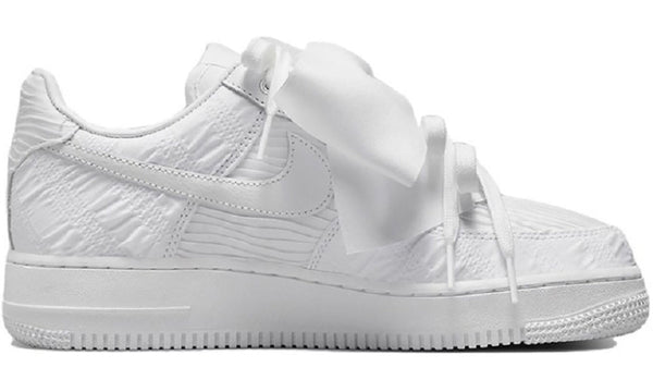 Nike Air Force 1 Low "Bow"