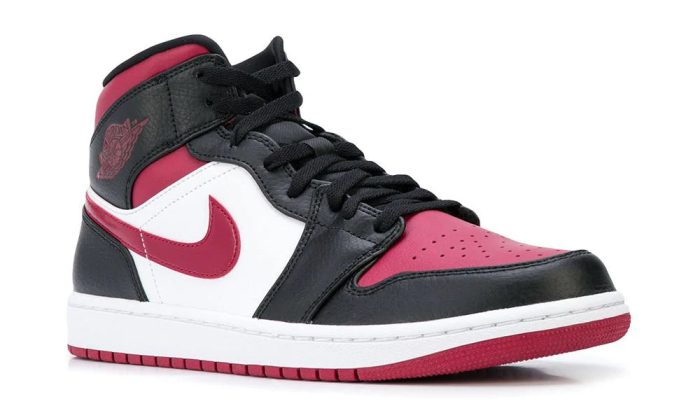 Air Jordan 1 Mid "Bred Toe" sneakers - Dubai Sneakers