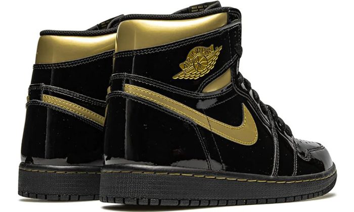 Air Jordan 1 High "Black Metallic Gold" sneakers - Dubai Sneakers