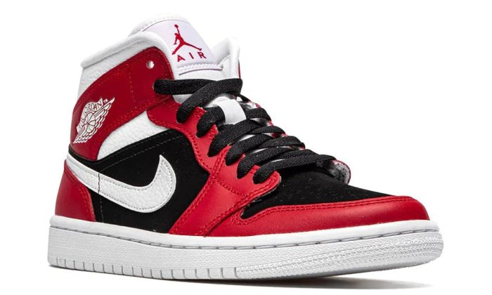 Air Jordan 1 Mid "Gym Red / Black" - Dubai Sneakers