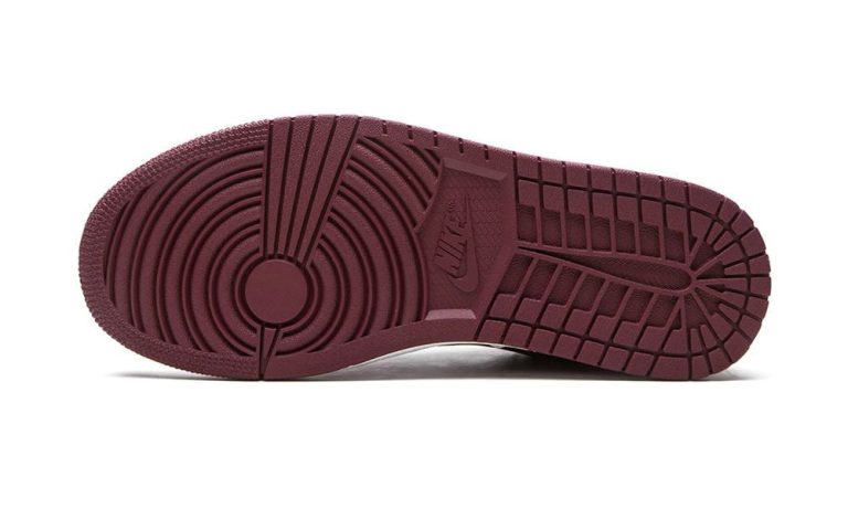 Nike Air Jordan 1 Mid SE Black Dark "Beetroot" - Dubai Sneakers