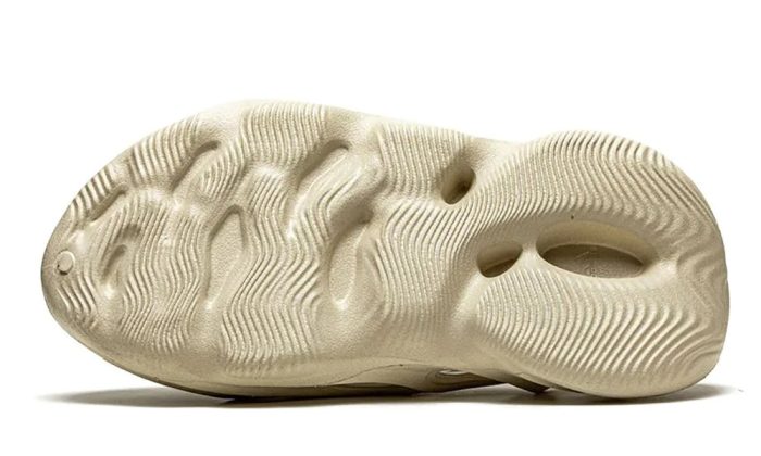 Adidas Yeezy Foam RNNR “Sand” - Dubai Sneakers