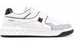 Valentino Garavani One Stud low-top sneakers - Dubai Sneakers