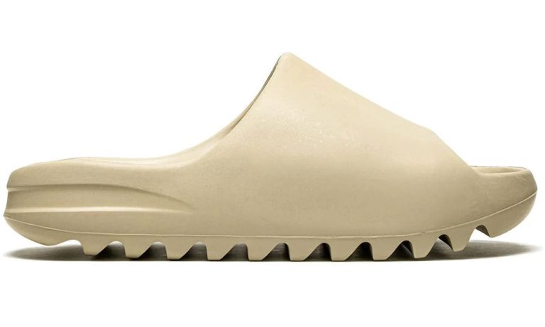 Yeezy Slides "Pure" - Dubai Sneakers