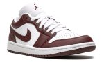 Air Jordan 1 Low "Team Red" sneakers - Dubai Sneakers