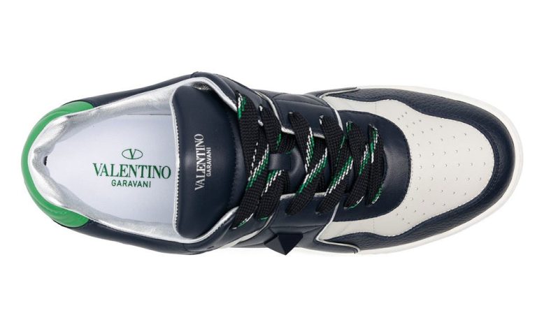 Valentino Garavani panelled low-top sneakers - Dubai Sneakers