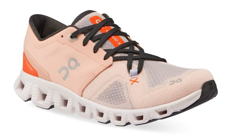 ON Cloud X 3 'Pink' - Dubai Sneakers