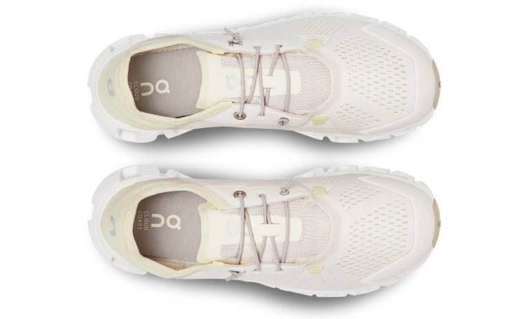 On Cloud 5 Coast 'Sand | Ray' - Dubai Sneakers