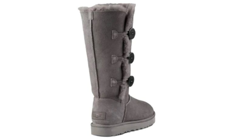 UGG Bailey Button Triplet II Chestnut Boots 'Grey' - Dubai Sneakers