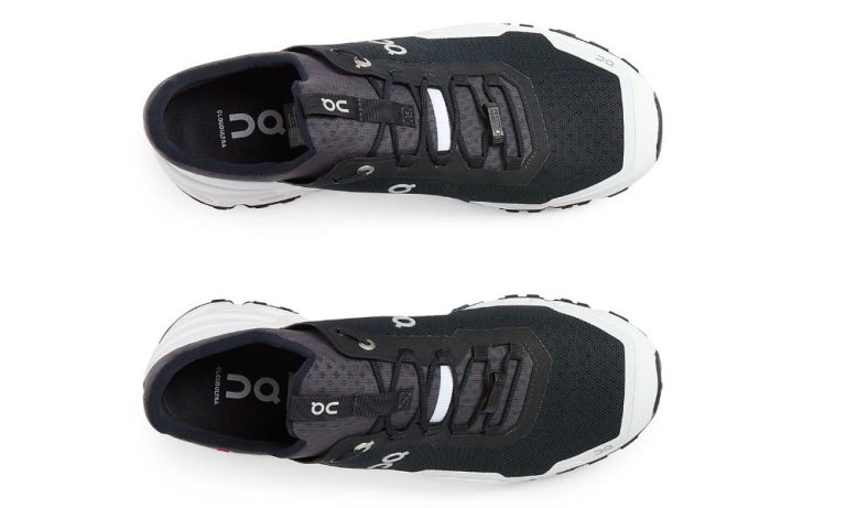 ON -Cloudultra  Trail running 'Black White' - Dubai Sneakers