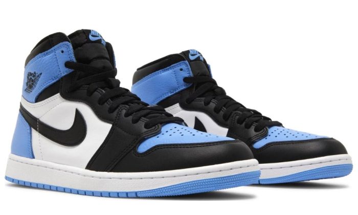 Air Jordan 1 Retro High OG 'UNC Toe' - Dubai Sneakers