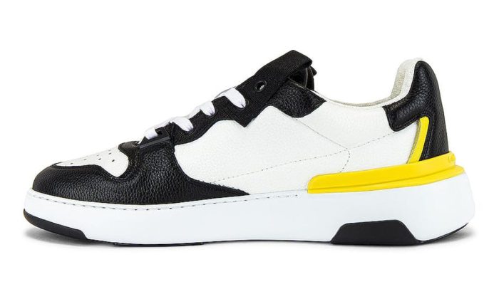 Givenchy Wing low sneakers - Dubai Sneakers