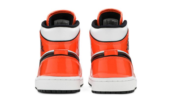 Air Jordan 1 Mid SE 'Turf Orange' - Dubai Sneakers