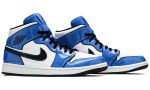 Air Jordan 1 Mid SE 'Signal Blue' - Dubai Sneakers