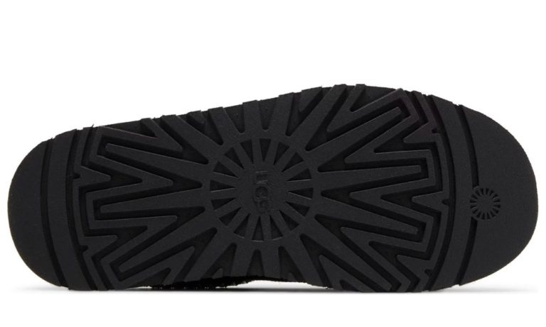 UGG Tazz Slipper 'Black' - Dubai Sneakers