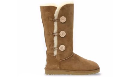 UGG Bailey Button Triplet II Chestnut Boots - Dubai Sneakers