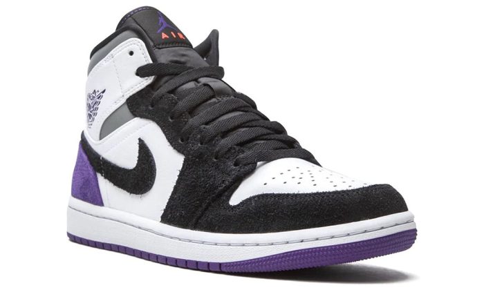 Air Jordan 1 Mid SE GS 'Varsity Purple' - Dubai Sneakers