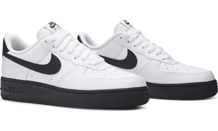 Air Force 1 Low 'White Black Sole' - Dubai Sneakers