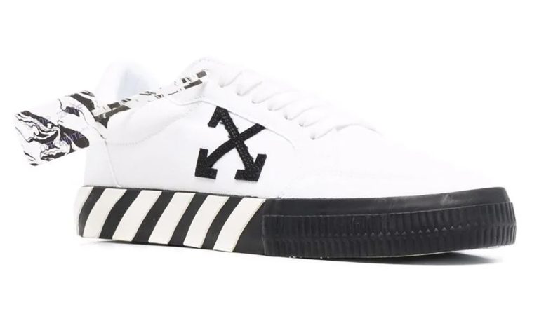 Off-White Low Vulcanized canvas sneakers - Dubai Sneakers