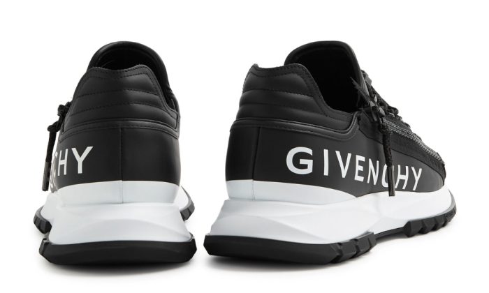 Givenchy Spectre Runner Low 'Black White' - Dubai Sneakers